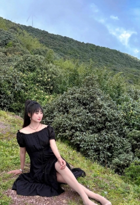 有山有水有美人[<font color=red>7P</font>]